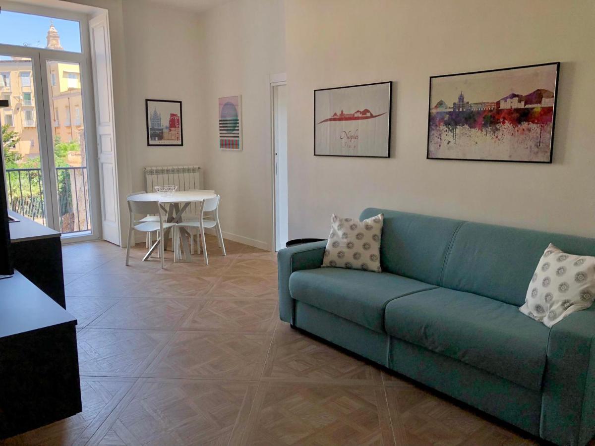 Centrantico - S. Chiara View Apartment Наполи Екстериор снимка
